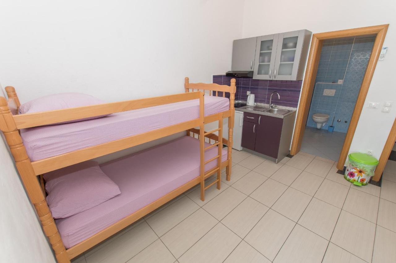 Studio Apartments Zloic In Krvavica Exterior photo